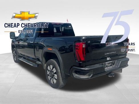 Used 2024 GMC Sierra 2500 Denali w/ Denali Reserve Package AWD/4WD image 4
