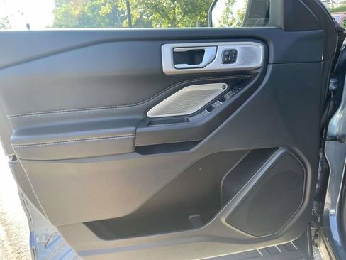 Certified 2020 Ford Explorer ST w/ Premium Technology Package AWD/4WD image 20