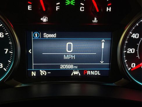 Used 2024 Chevrolet Equinox RS image 30