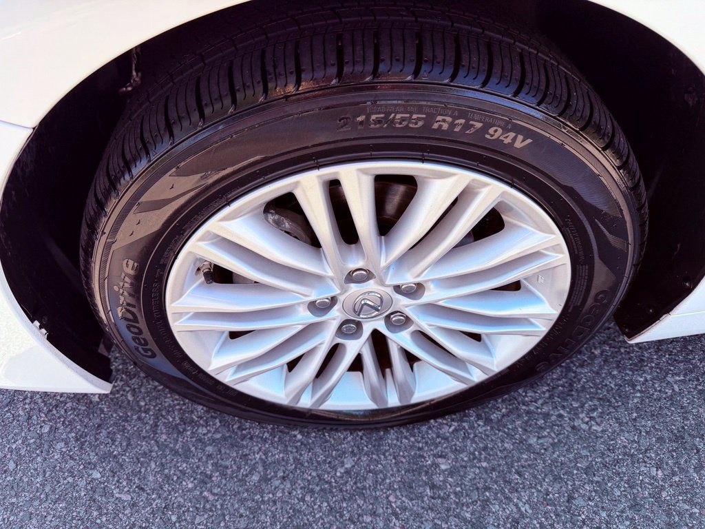 Used 2017 Lexus ES 350 w/ Accessory Package 2 FWD image 14