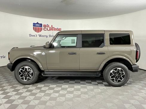 New 2026 Ford Bronco Outer Banks AWD/4WD image 6
