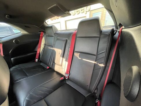 Used 2016 Dodge Challenger SRT Hellcat image 20