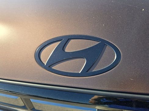 Used 2025 Hyundai Santa Fe XRT image 11