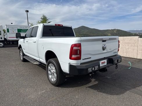 Used 2023 RAM 2500 Laramie AWD/4WD image 3