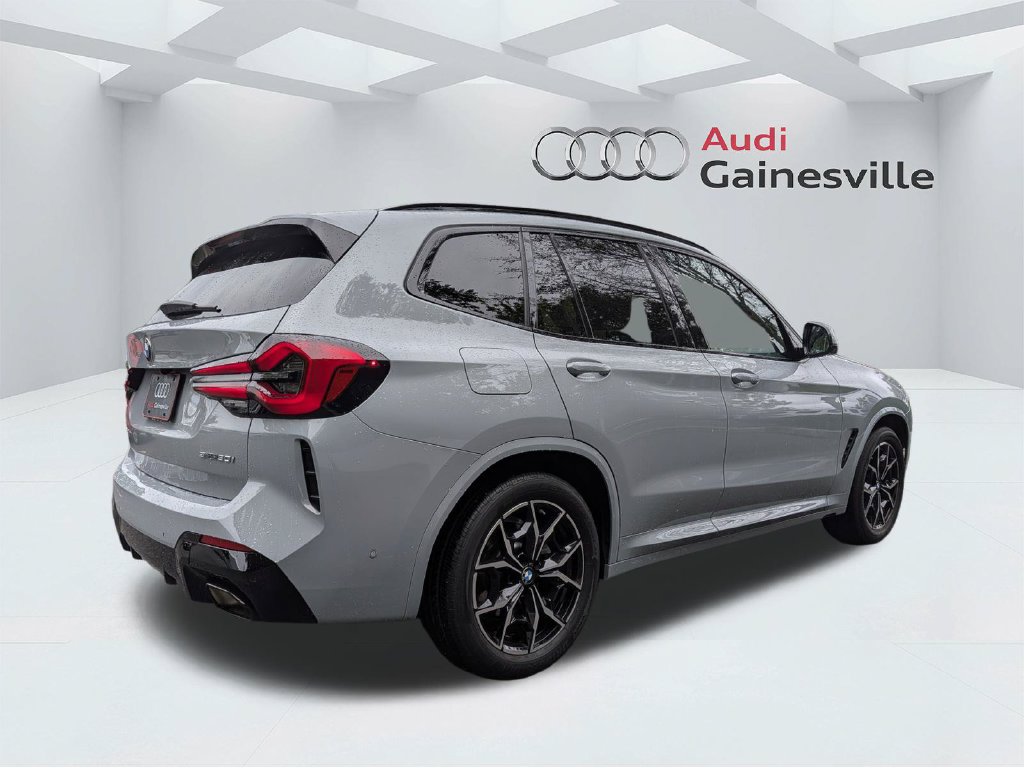 Used 2024 BMW X3 sDrive30i w/ Premium Package RWD image 4