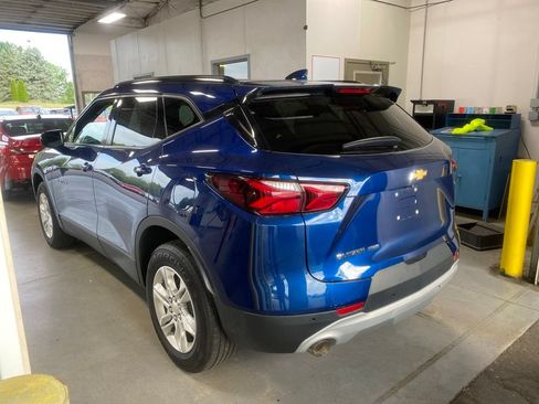 Used 2022 Chevrolet Blazer LT AWD/4WD image 3