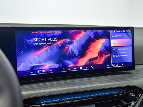 Used 2025 BMW 430i 430i w/ Convenience Package image 23