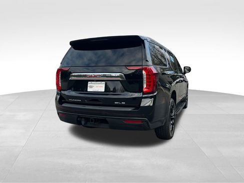 Used 2022 GMC Yukon XL SLE w/ Gmc Pro Safety Plus Package image 5