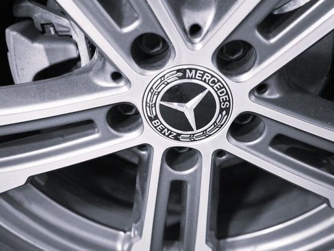 Certified 2022 Mercedes-Benz E 350 4MATIC Sedan image 8