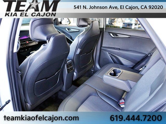 Certified 2025 Kia Niro EX Touring FWD image 20