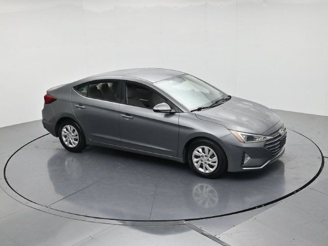 Used 2019 Hyundai Elantra SE FWD image 42