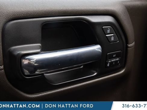 Used 2021 GMC Sierra 1500 SLT w/ SLT Convenience Package AWD/4WD image 13
