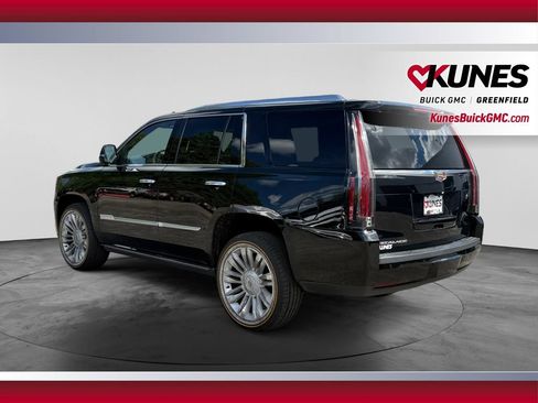 Used 2020 Cadillac Escalade Platinum AWD/4WD image 8