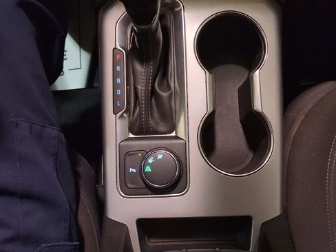 Used 2020 Chevrolet Blazer LT image 19