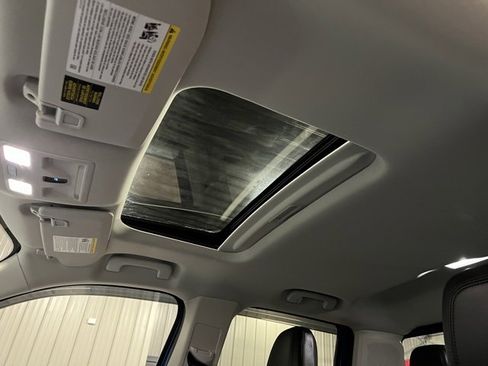 Used 2023 Ford Maverick Lariat w/ Lariat Luxury Package image 43