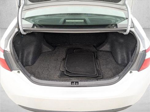 Used 2014 Toyota Corolla S image 7