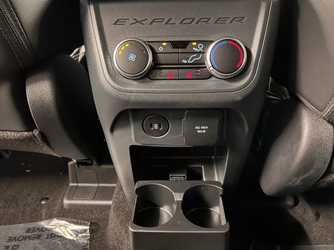 New 2026 Ford Explorer ST-Line w/ ST-Line Street Pack AWD/4WD image 33