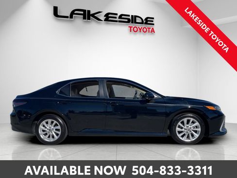 Used 2023 Toyota Camry LE image 7