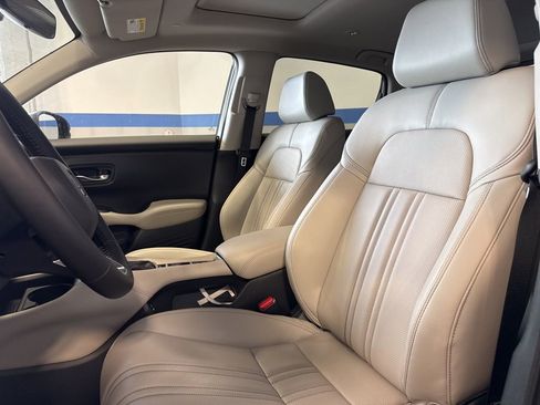 New 2026 Honda HR-V EX-L image 17
