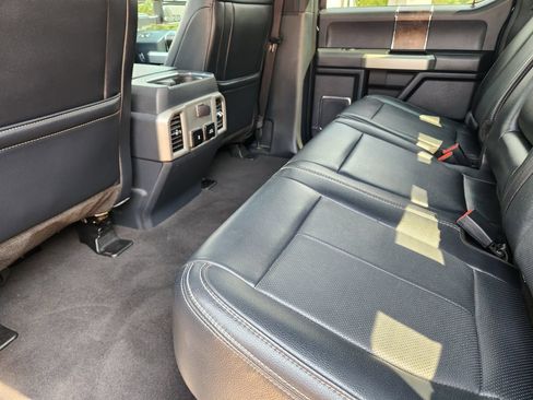 Used 2022 Ford F250 Lariat AWD/4WD image 29