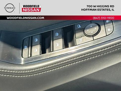 Certified 2025 Nissan Rogue SV AWD/4WD image 21