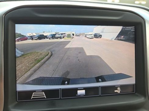 Used 2020 Chevrolet Silverado 2500 LTZ w/ LTZ Texas Edition image 13