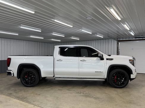Used 2023 GMC Sierra 1500 Denali w/ Denali Reserve Package image 2