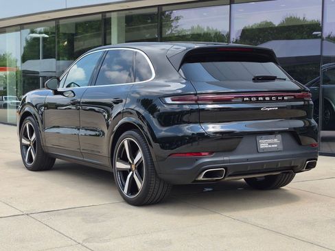 Certified 2026 Porsche Cayenne AWD/4WD image 3
