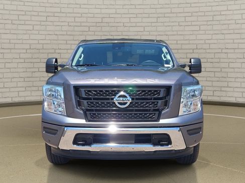 Certified 2021 Nissan Titan SV w/ SV Convenience Package AWD/4WD image 2
