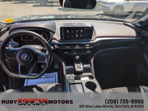Used 2025 Acura MDX A-Spec AWD/4WD image 11