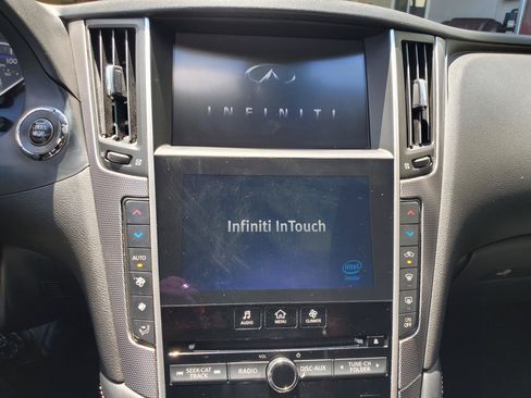 Used 2017 INFINITI Q50 Red Sport 400 AWD/4WD image 31