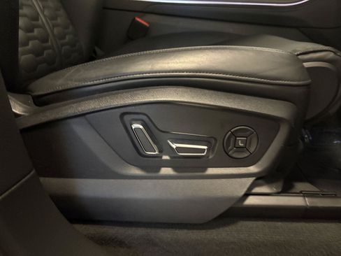 Used 2022 Audi RS Q8 AWD/4WD image 54