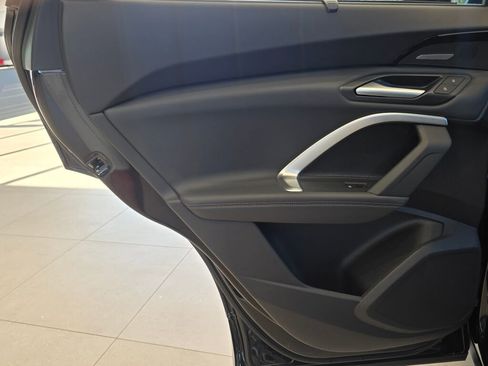 New 2025 Audi Q5 Premium Plus image 17