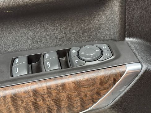 Used 2021 GMC Sierra 1500 Denali w/ Denali Ultimate Package image 21