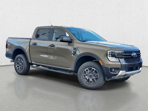 New 2025 Ford Ranger XLT w/ FX4 Off-Road Package image 2