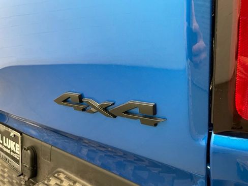 New 2026 RAM 1500 Big Horn AWD/4WD image 5