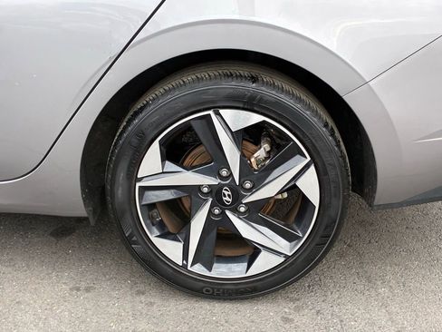 Used 2023 Hyundai Elantra SEL w/ Convenience Package image 45