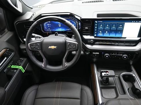 New 2026 Chevrolet Silverado 1500 High Country AWD/4WD image 26