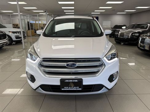 Used 2018 Ford Escape SEL AWD/4WD image 4