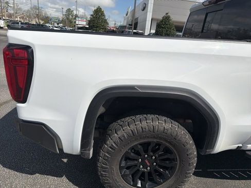 Used 2023 GMC Sierra 1500 AT4X image 19