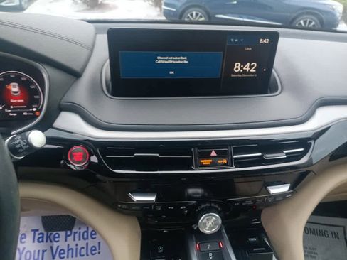 Used 2023 Acura MDX SH-AWD image 13