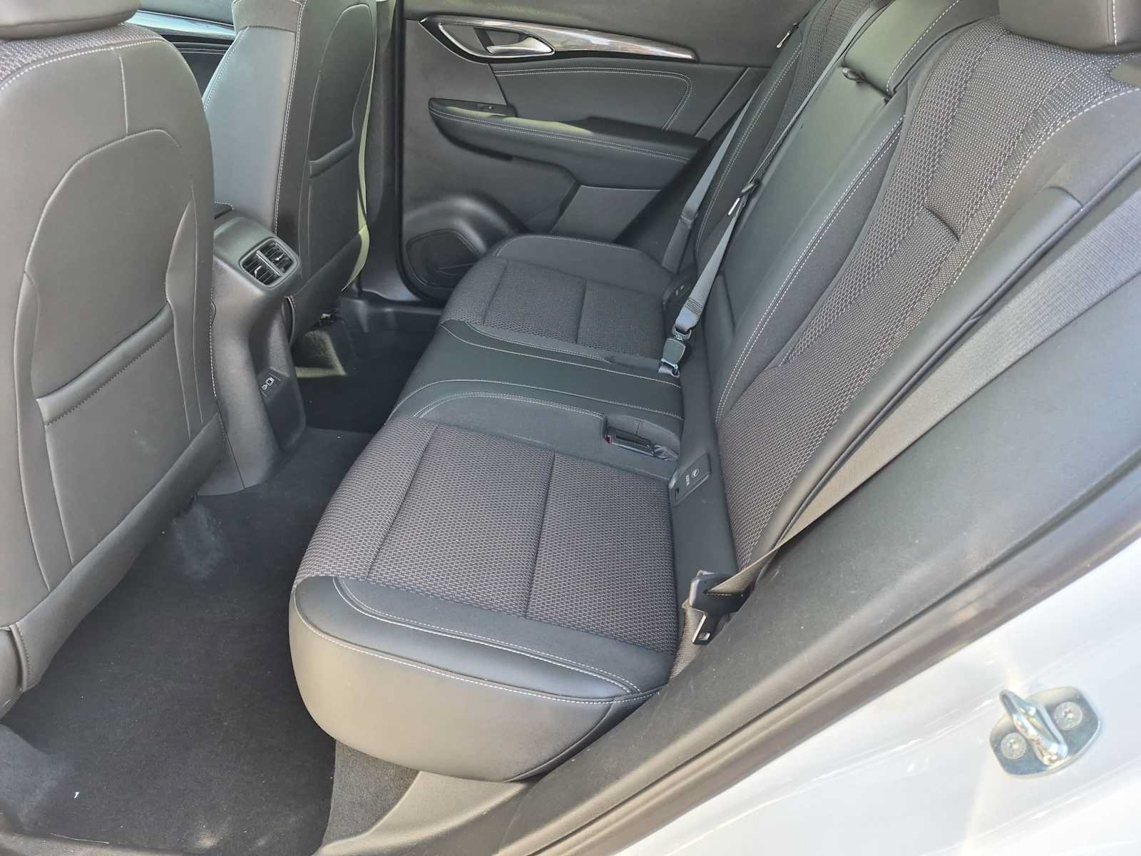 Used 2023 Buick Envision Preferred w/ Sport Touring Package AWD/4WD image 19