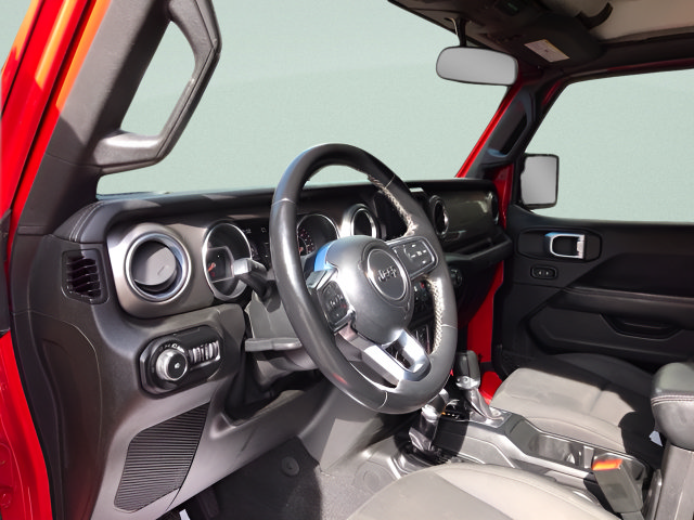 Used 2019 Jeep Wrangler Unlimited Sahara AWD/4WD image 15
