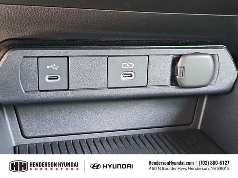Used 2024 Toyota Prius Limited w/ Limited Premium Package FWD image 30