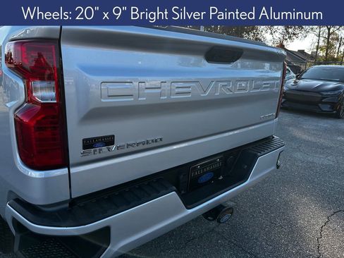 Used 2022 Chevrolet Silverado 1500 Custom image 19