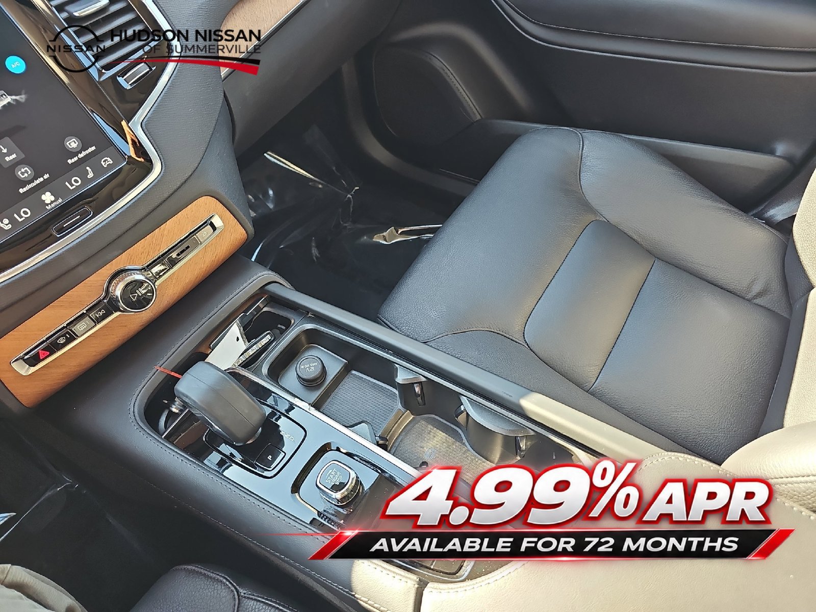 Used 2023 Volvo XC90 B6 Plus AWD/4WD image 25
