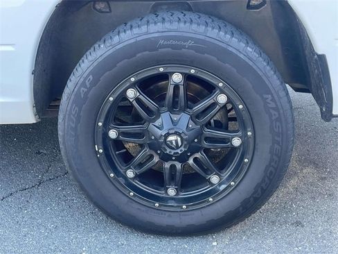 Used 2019 RAM 1500 Big Horn image 6