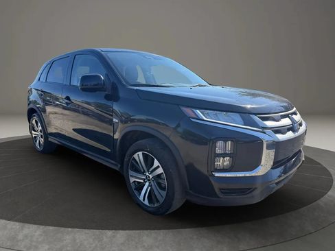 Used 2023 Mitsubishi Outlander Sport AWD image 3