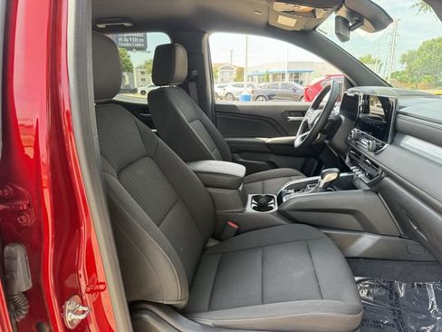 Certified 2024 Chevrolet Colorado LT w/ LT Convenience Package II RWD image 30