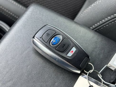 Used 2023 Subaru Forester Premium AWD/4WD image 27